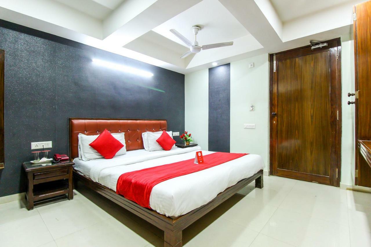 Hotel Seven Ahmedabad Luaran gambar